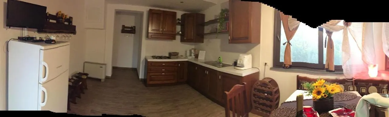Charming Apartment In Zafferana Etnea With Mountain View 65 M²
