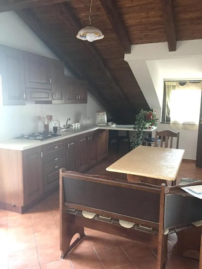 Charming Apartment In Zafferana Etnea With Mountain View 65 M²